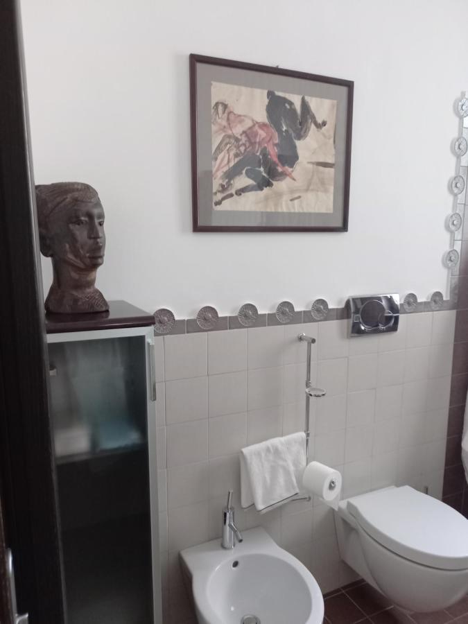Confortevole Bari Ngoại thất bức ảnh
