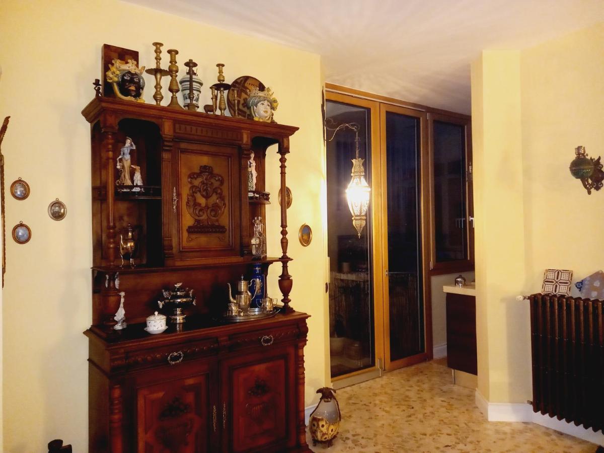 Confortevole Bari Ngoại thất bức ảnh